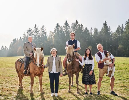 3 Generationen der Gastgeber Familie Pielmeier